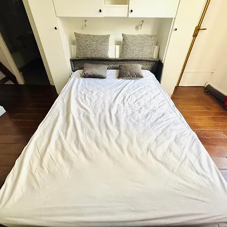 Spacious Loft In The Marais